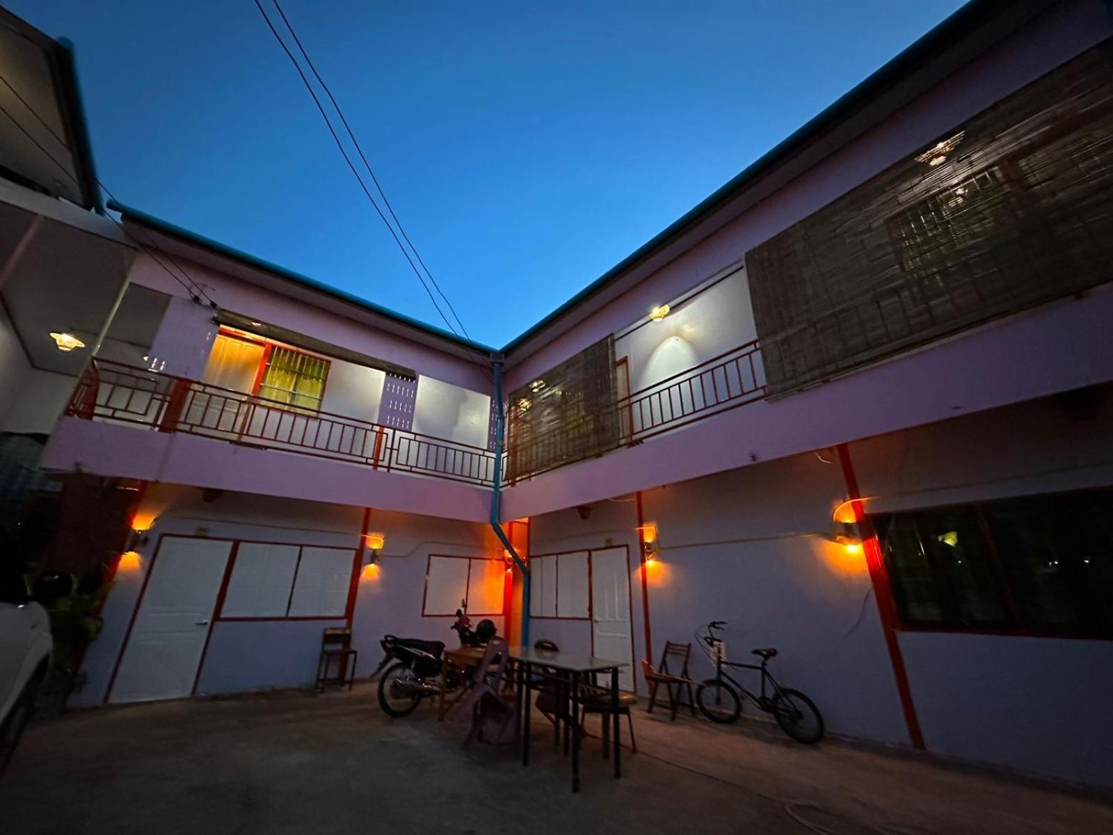 Heaven Guesthouse Pakse Exterior photo